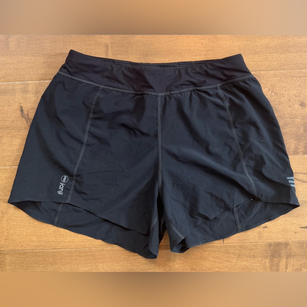 Janji Women’s Ultralight Cadence Running Shorts Black S